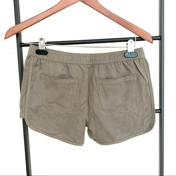 NWOT Drawstring Shorts - Picture 3 of 6